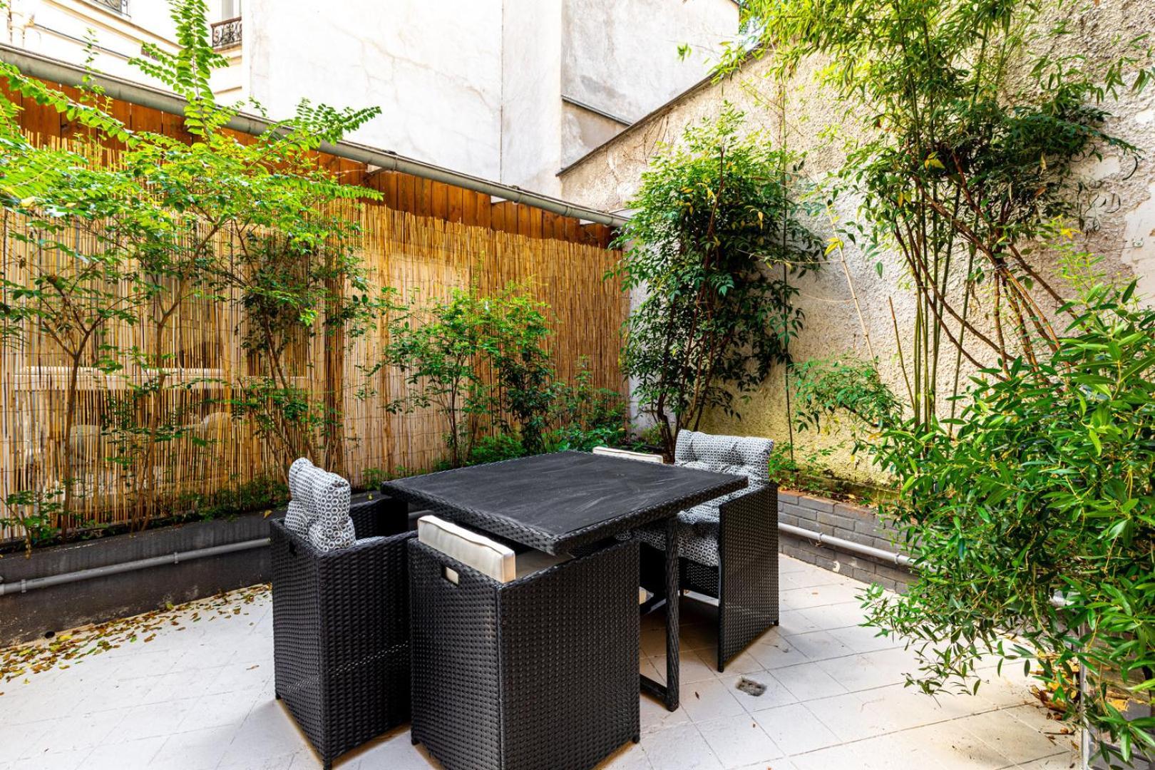 Guestready - Serene Stay Near Champ De Mars Paris Luaran gambar